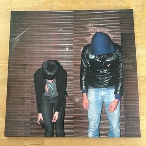 Crystal Castles 2008 DOUBLE RECORD LP VINYL
